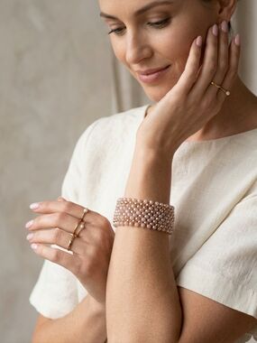 Elastic crystal bead bracelet